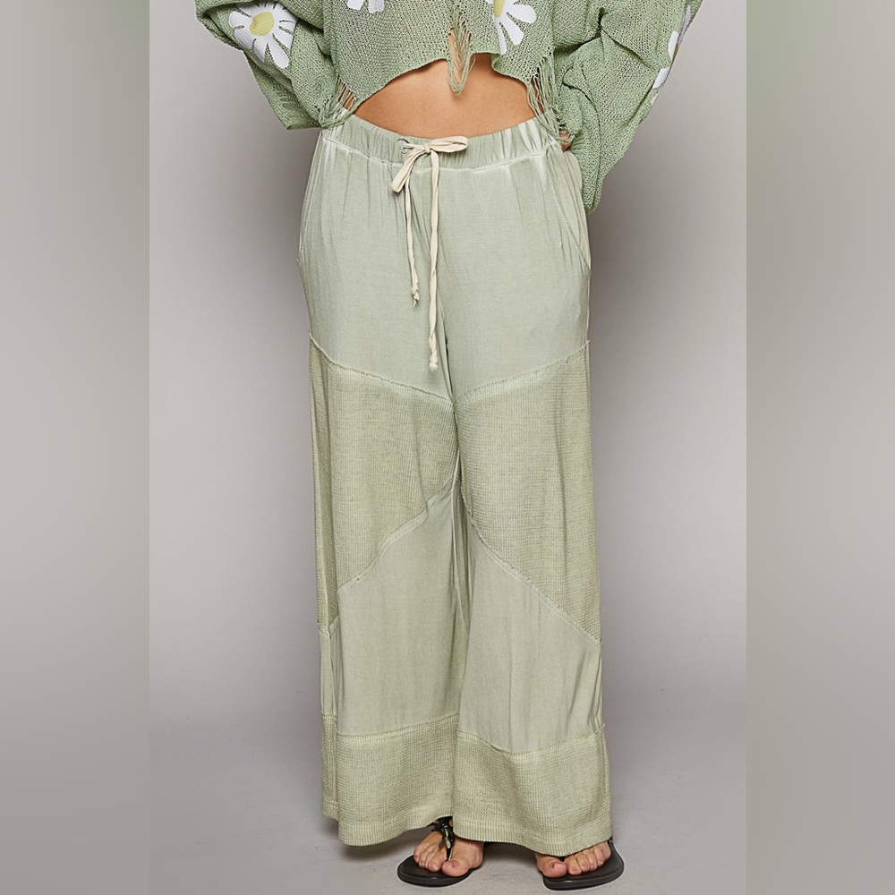 🌟 LAST PAIR : POL SAGE Pants medium/large